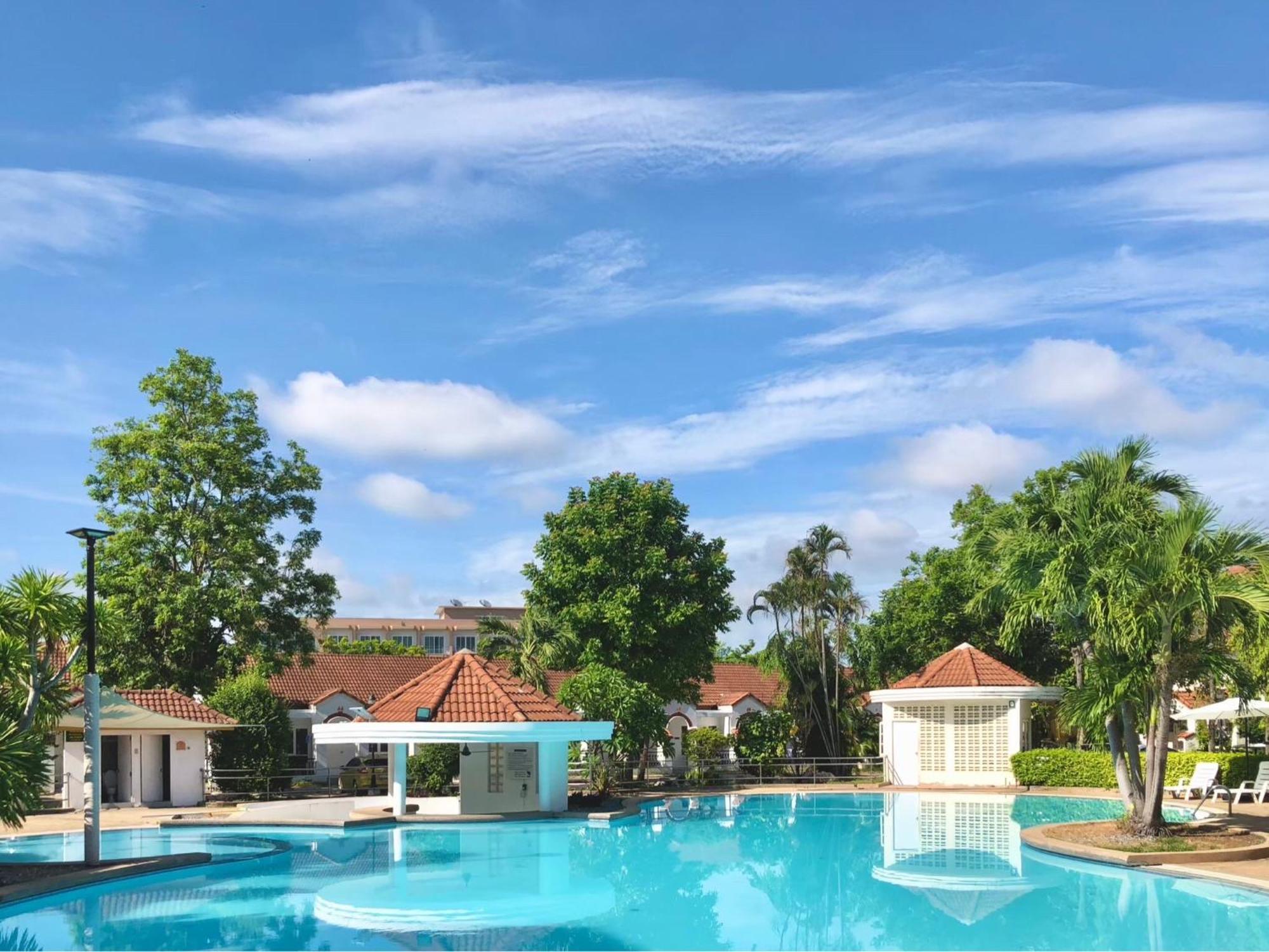 Dad D Resort By Lopburi Inn Resort Buitenkant foto